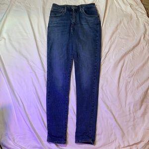 Levi Strauss Blue jeans- high rise skinny- size 28
